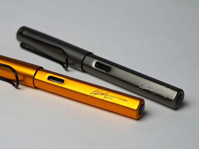 Promark 雕刻不鏽鋼作品